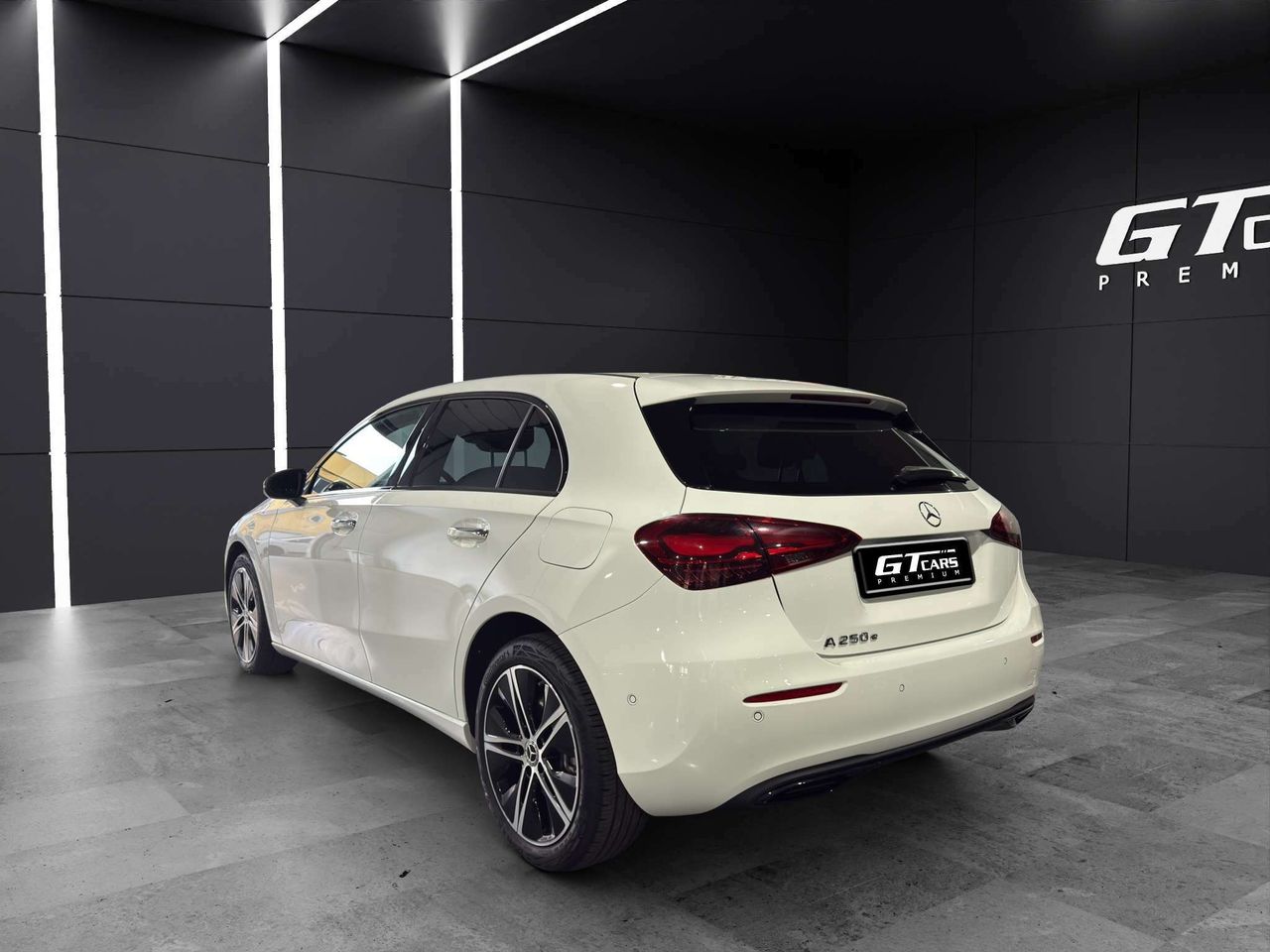 mercedes clase a 2023 / foto grande (2)