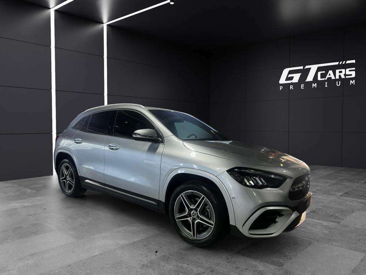 mercedes gla 2024 / foto grande (3)