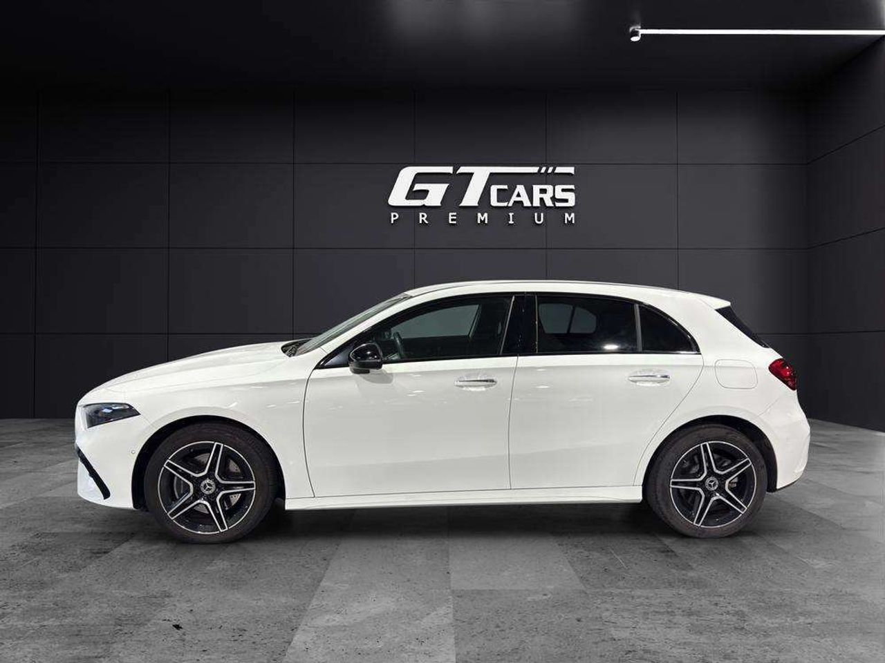 mercedes clase a 2023 / foto grande (2)