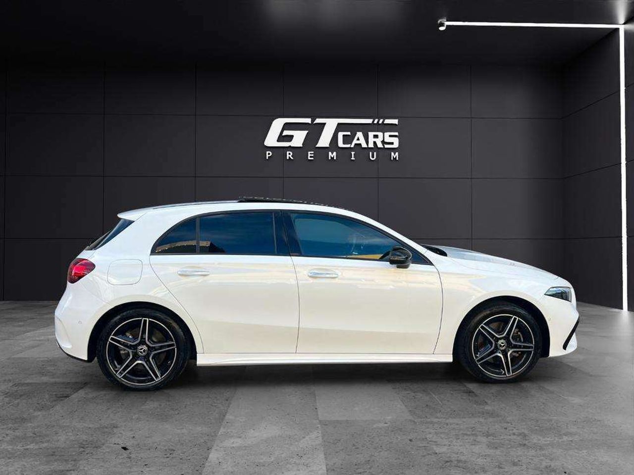 mercedes clase a 2023 / foto grande (2)
