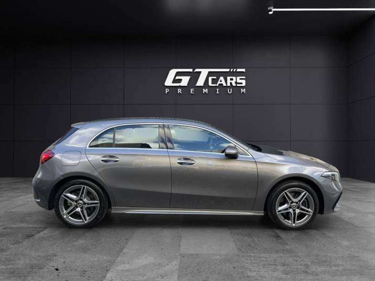 mercedes clase a 2024 / foto grande (2)