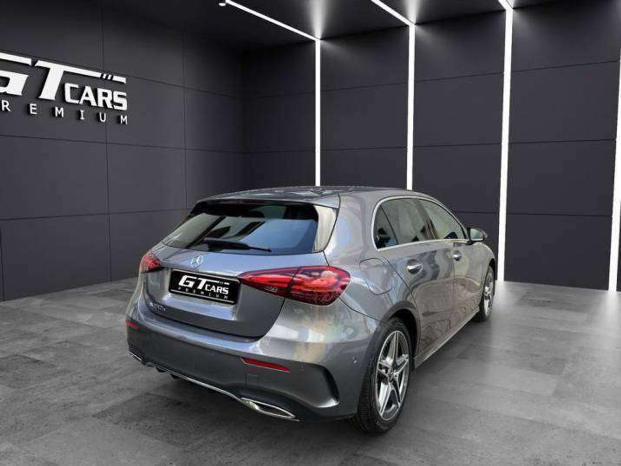 mercedes clase a 2024 / foto grande (3)