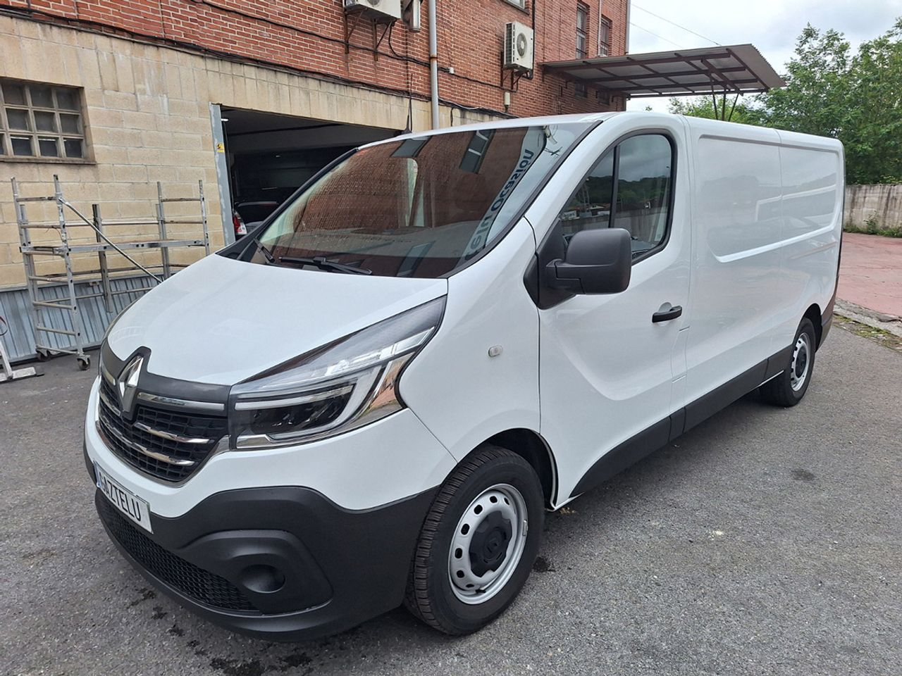renault trafic 2021 /