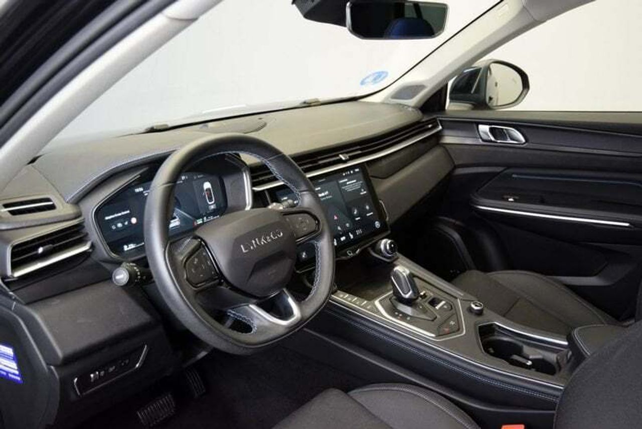lynk & co 01 2023 / foto grande (2)