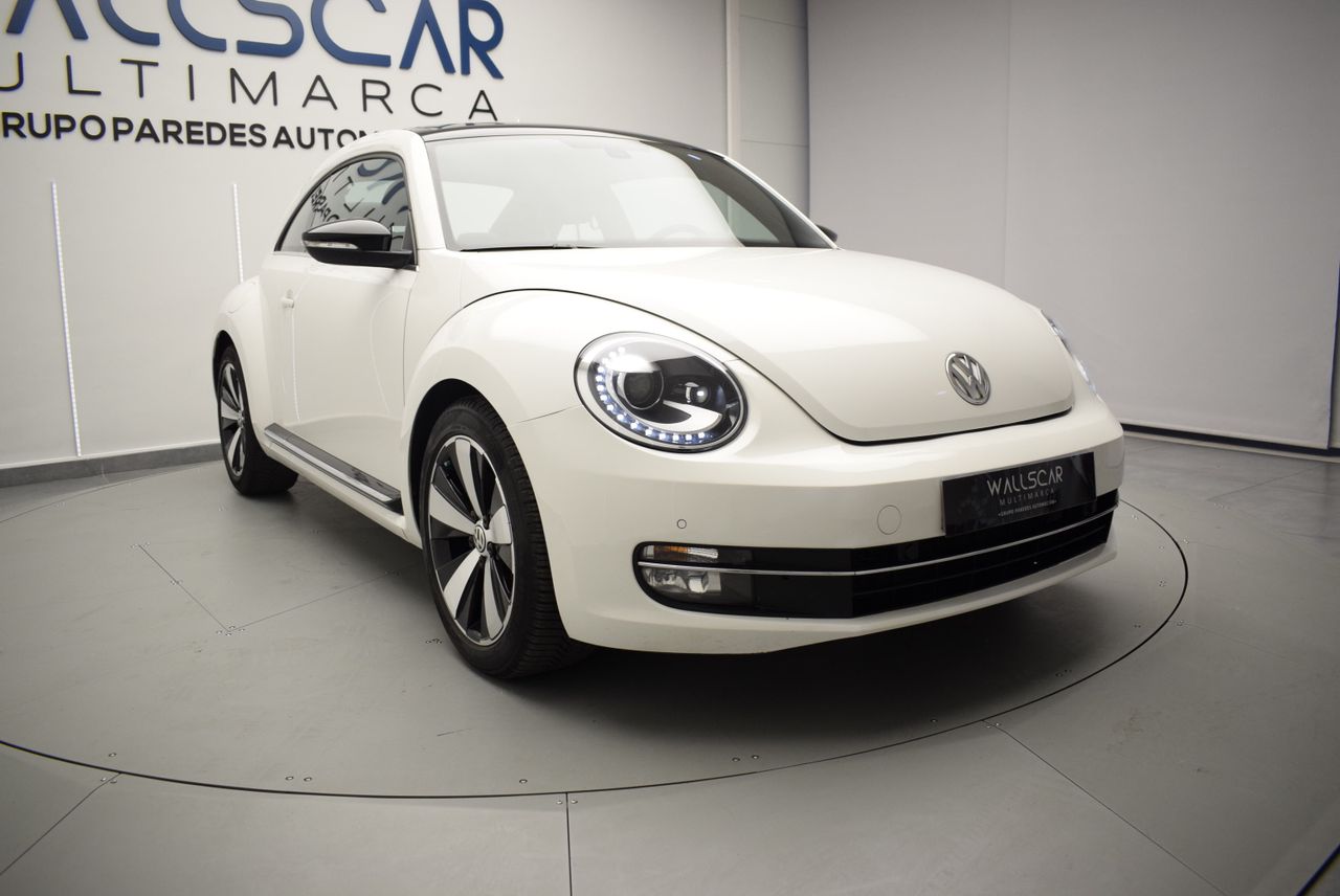 volkswagen beetle 2012 / foto grande (2)