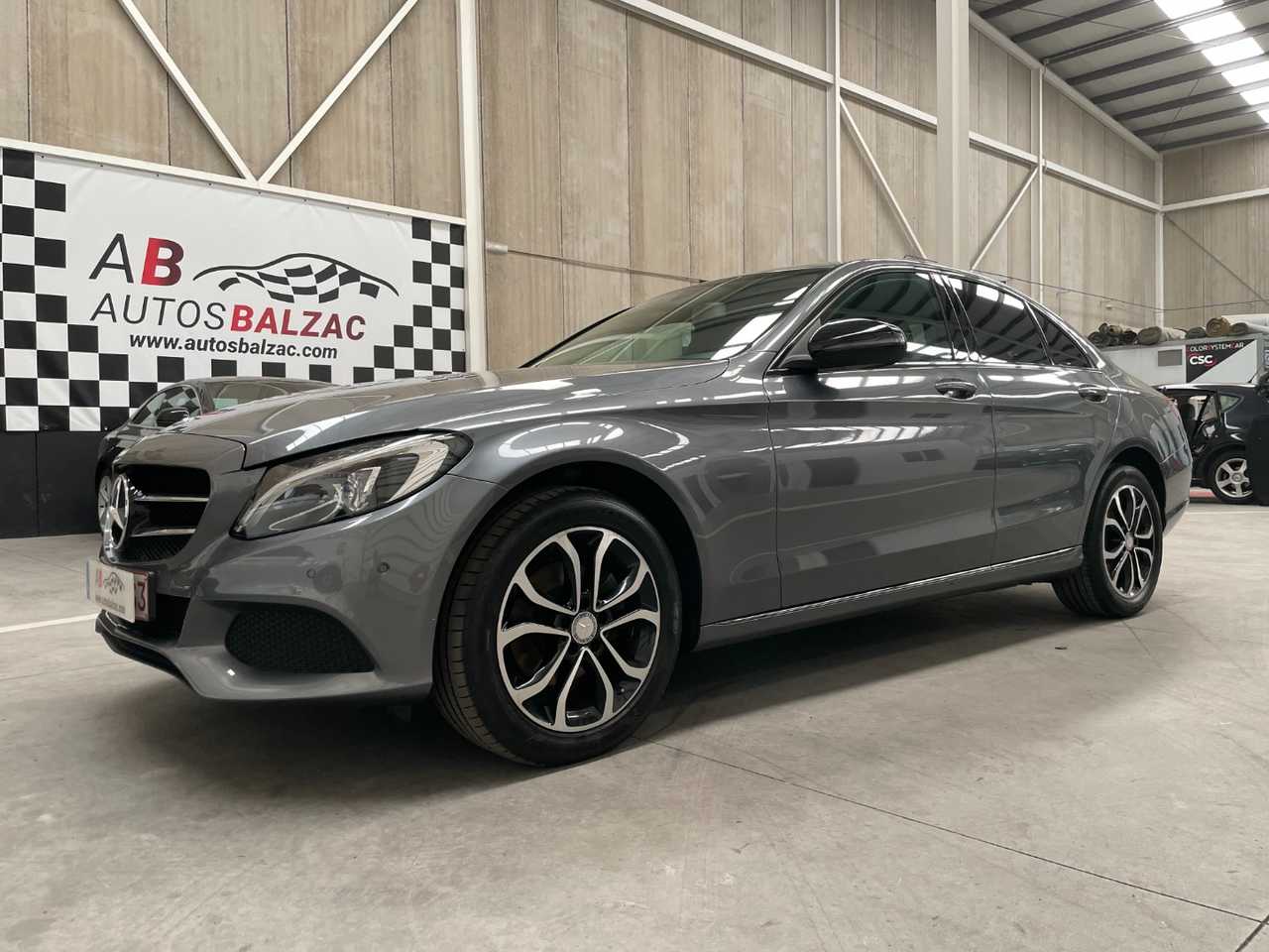 Mercedes Benz Clase C ocasión segunda mano 2017 Diésel por 22.490€ en Málaga