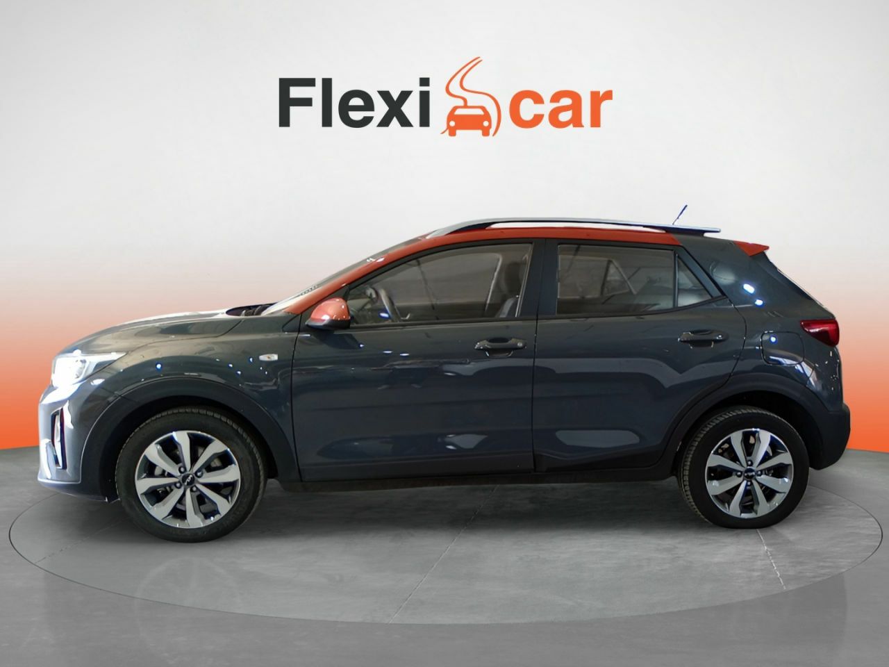 kia stonic 2023 / foto grande (3)