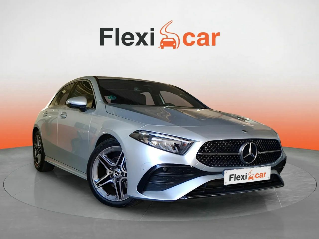 Clase c cuero  de segunda mano - mercedes clase a 2023 /