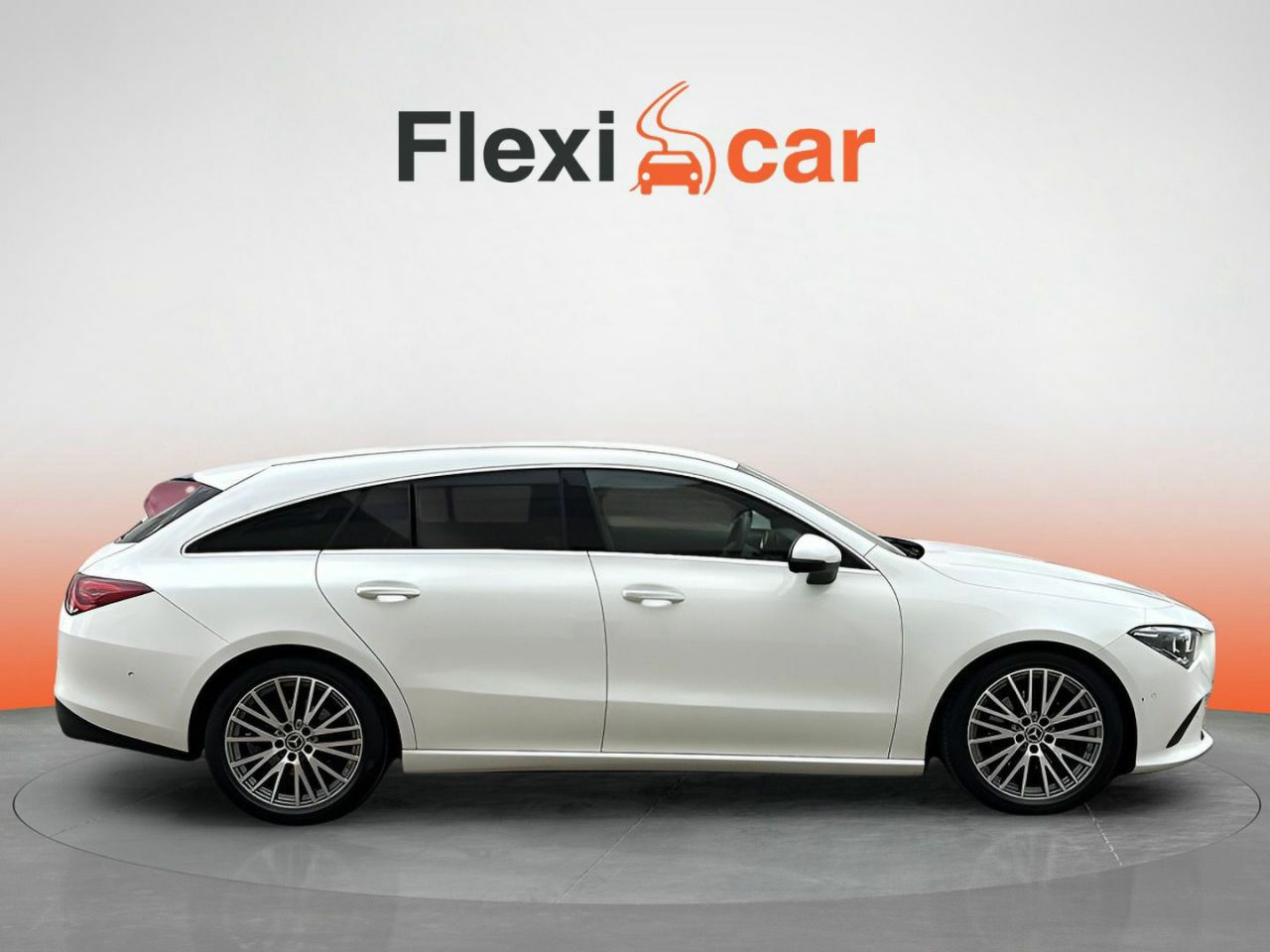 mercedes cla 2021 / foto grande (2)