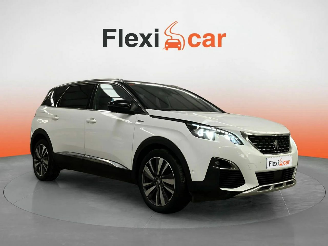 Peugeot 5008 blanco con 5 puertas  de segunda mano - peugeot 5008 2018 /