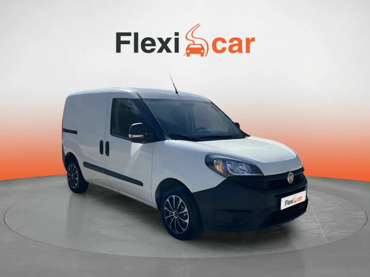 Fiat 500 4 plazas ciudad  de segunda mano - fiat doblò 2019 /