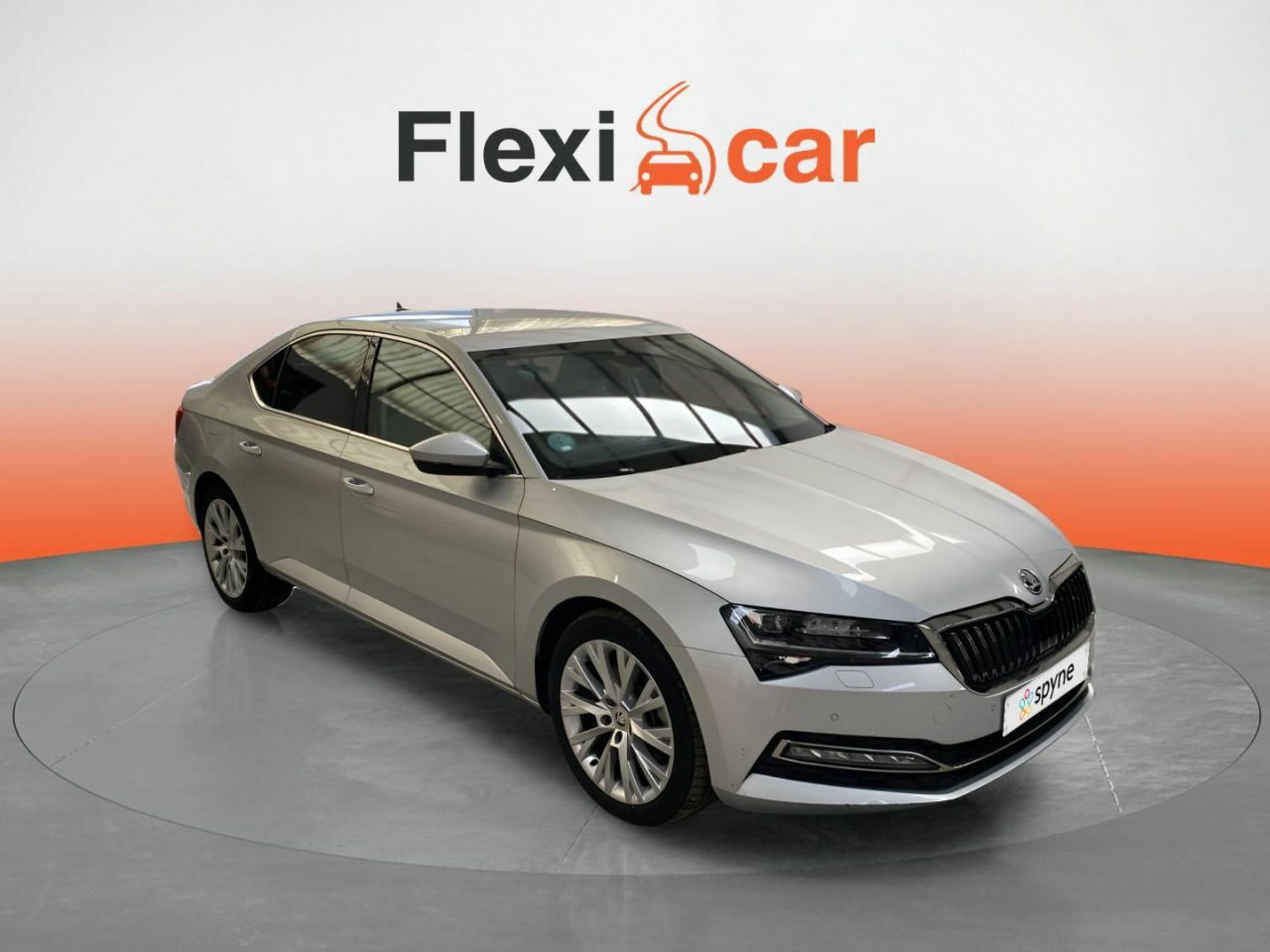 Foto skoda superb 2022 /