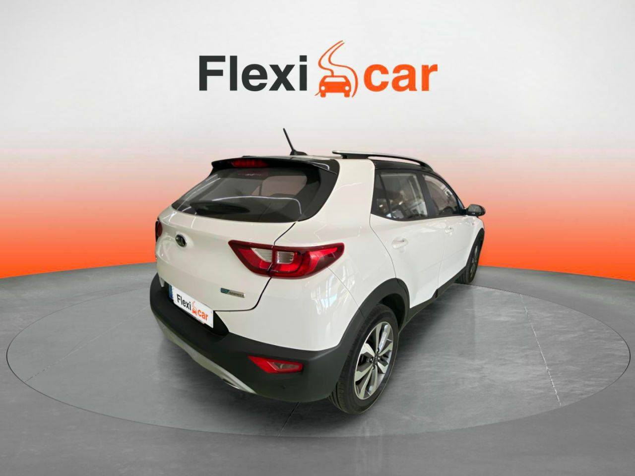 kia stonic 2021 / foto grande (3)