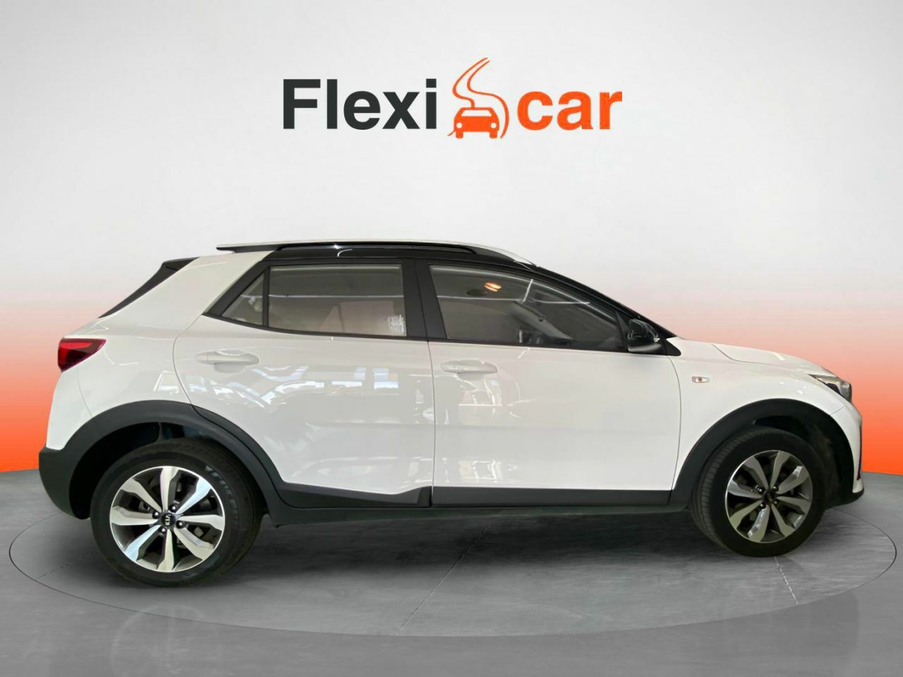 kia stonic 2021 / foto grande (2)