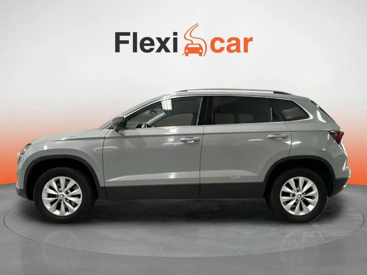 skoda karoq 2022 / foto grande (3)