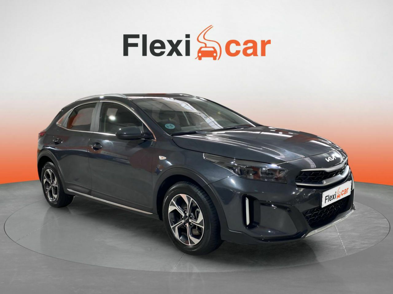 Kia xceed beige 5 plazas  de segunda mano - kia xceed 2023 /