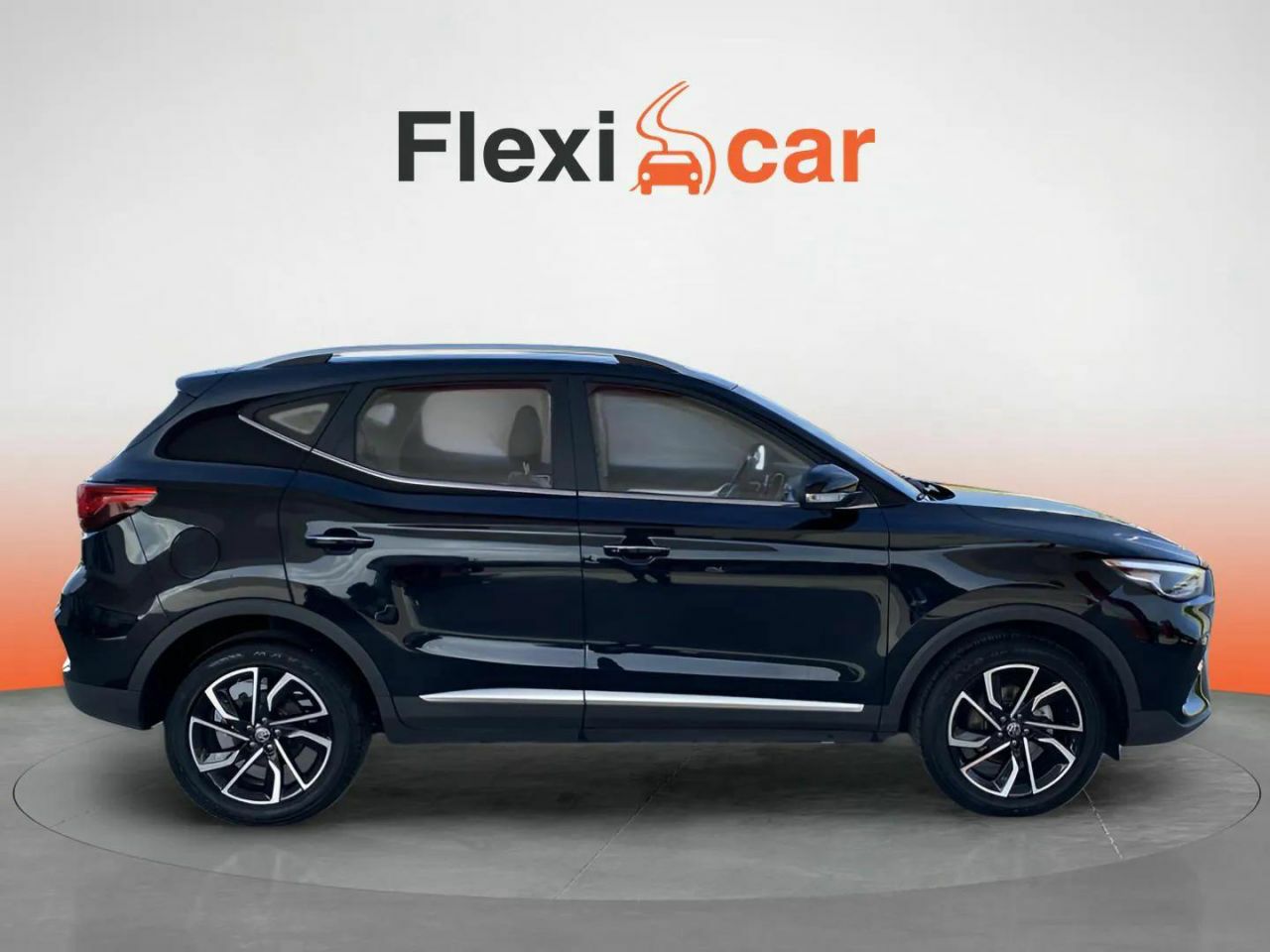 mg zs 2024 / foto grande (3)