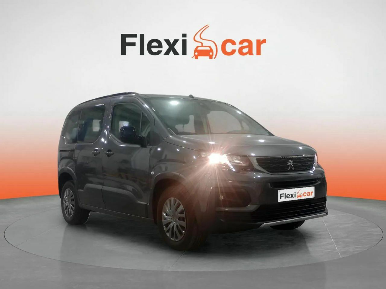 Exclusiva local comercial  de segunda mano - peugeot rifter 2023 /