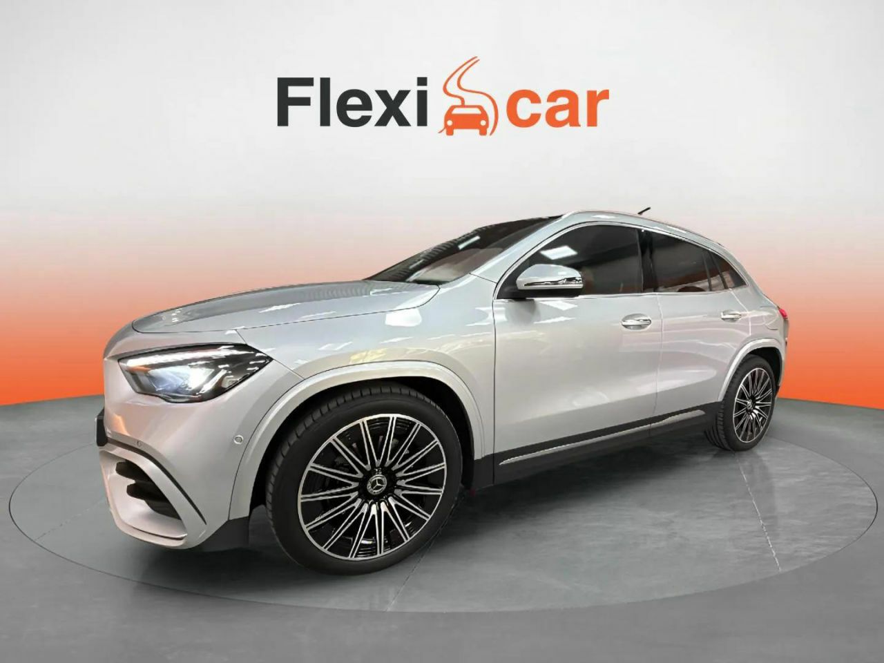 mercedes gla 2024 / foto grande (3)