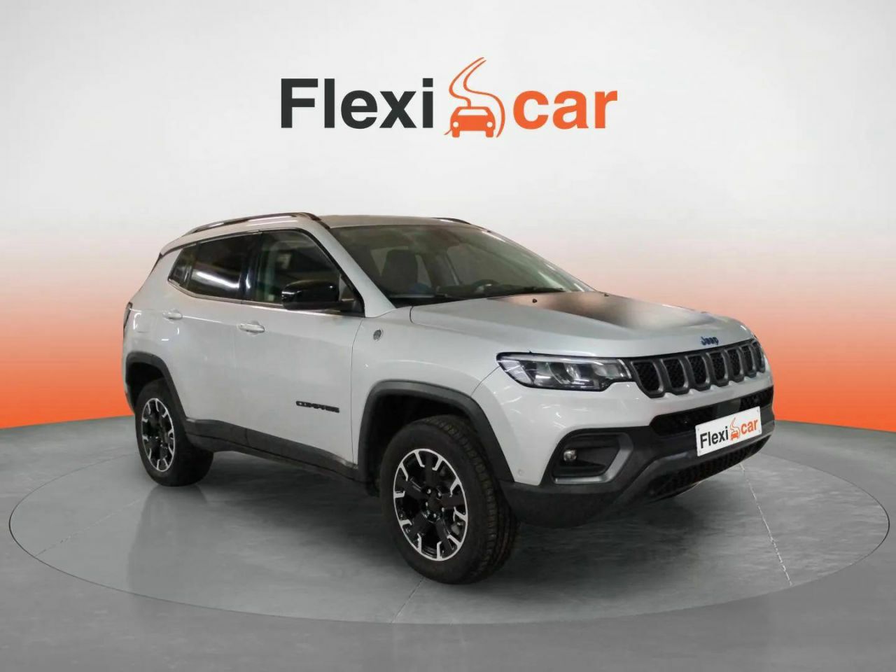 Jeep compass con ano de matriculacion 2018  de segunda mano - jeep compass 2022 /