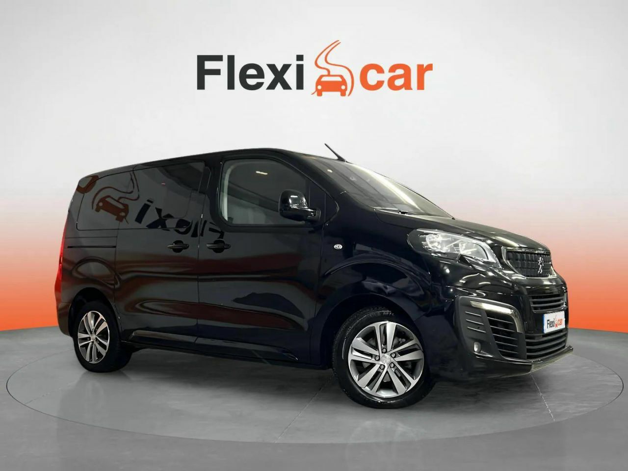 Peugeot traveller 2021  de segunda mano - peugeot traveller 2018 /