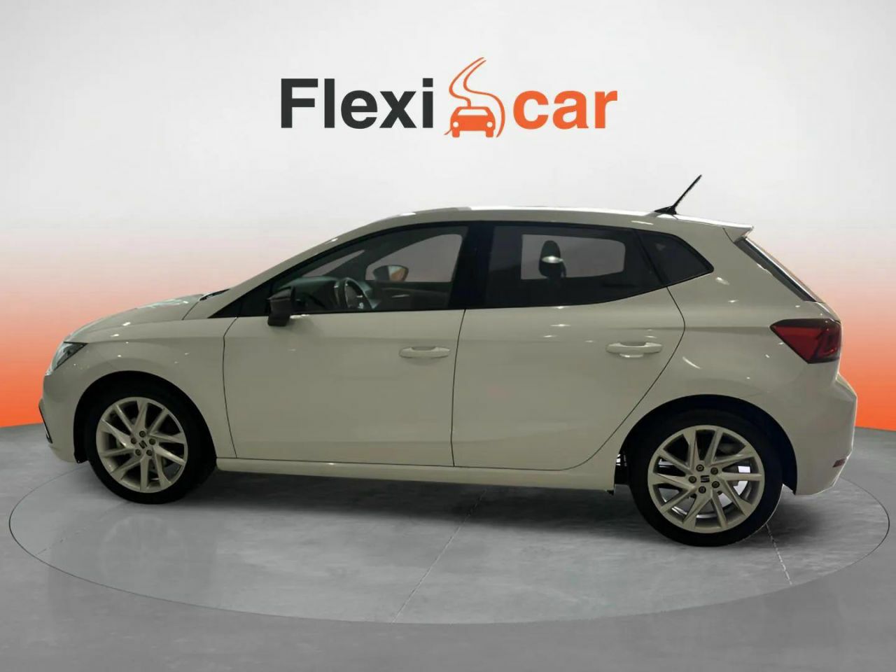 seat ibiza 2024 / foto grande (2)