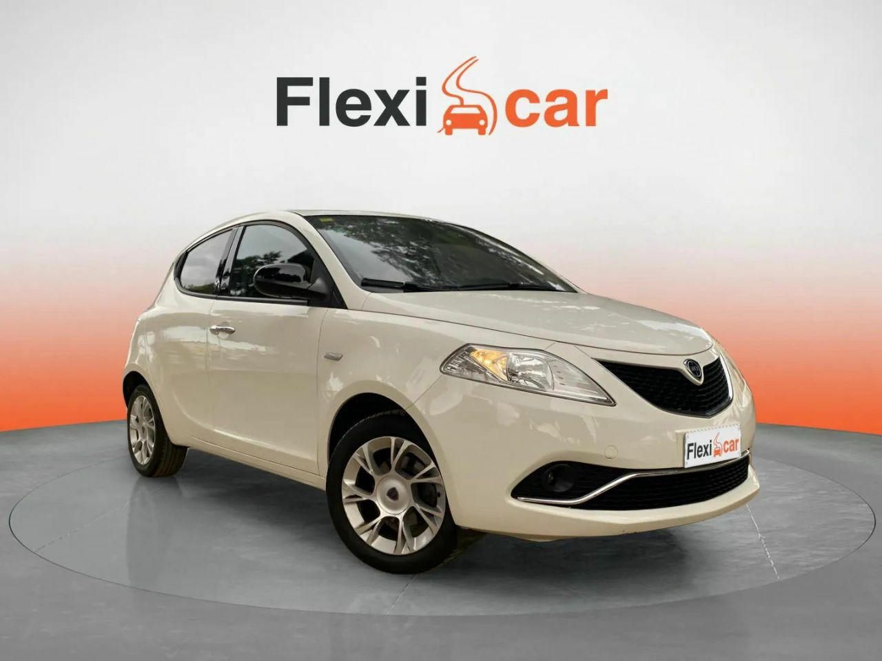 Lancia ypsilon 12  de segunda mano - lancia ypsilon 2017 /