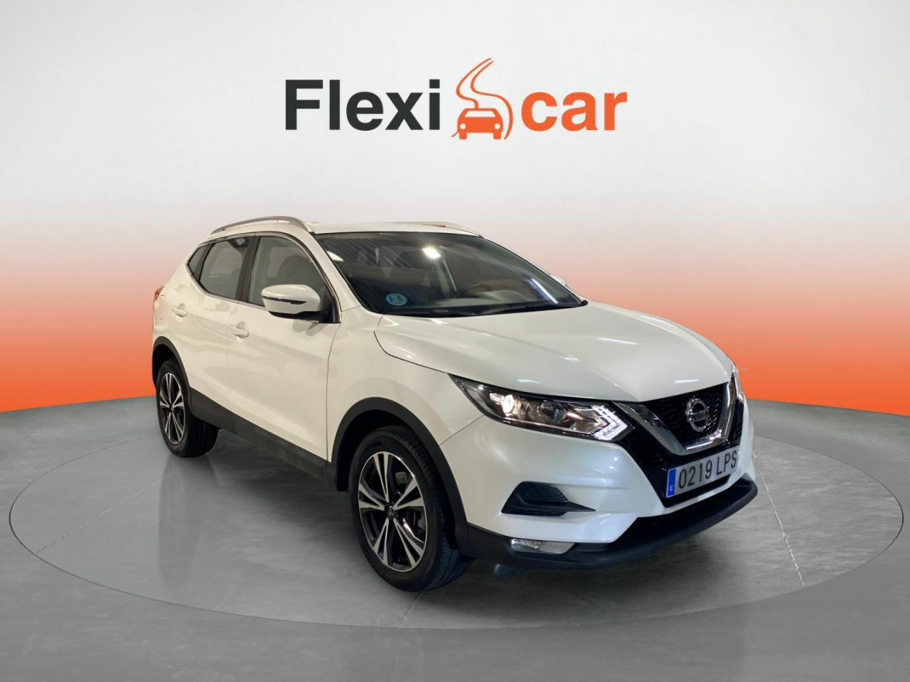 Land rover evoque blanco  de segunda mano - nissan qashqai 2021 /
