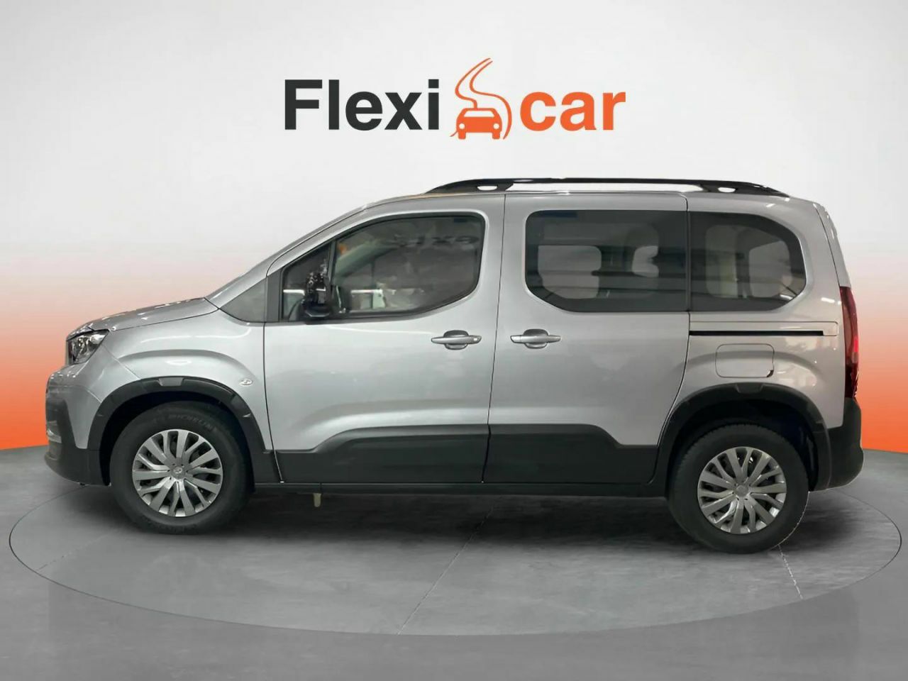 peugeot rifter 2023 / foto grande (3)
