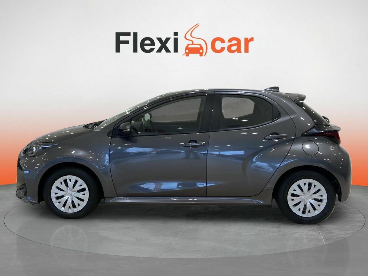 toyota yaris 2022 / foto grande (3)