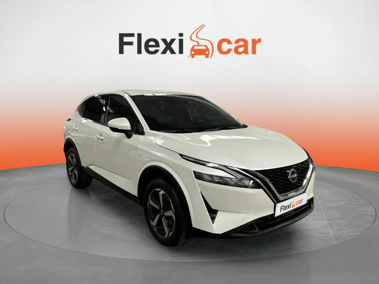 Qashqai gris 5 puertas  de segunda mano - nissan qashqai 2024 /