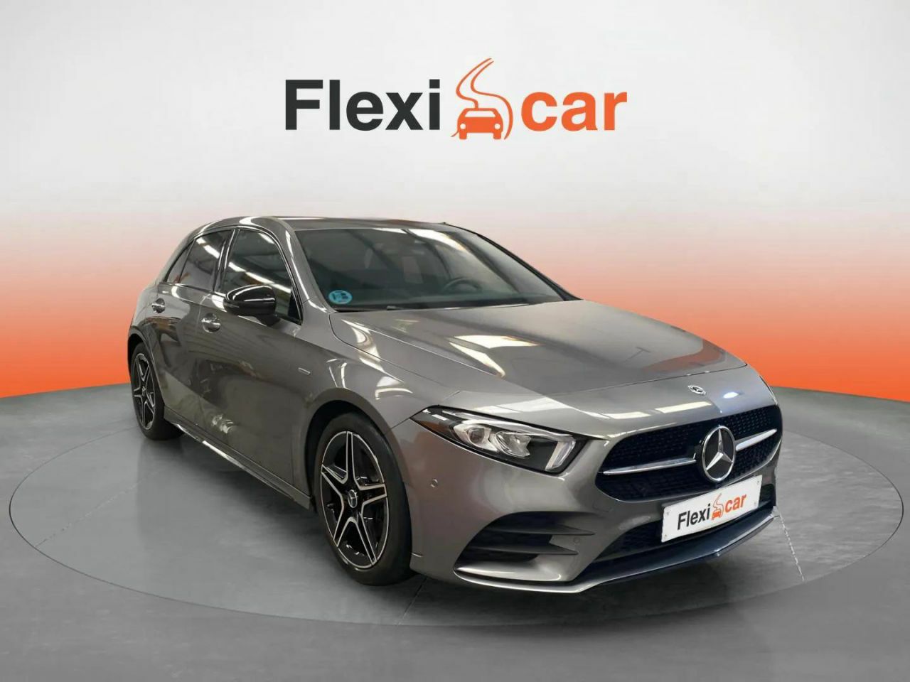 Clase c cuero  de segunda mano - mercedes clase a 2022 /