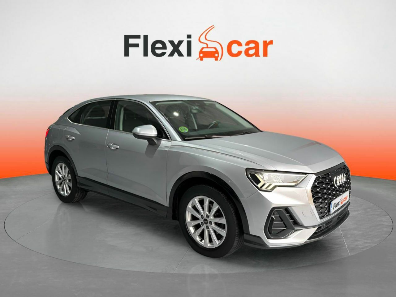 Foto audi q3 2021 /