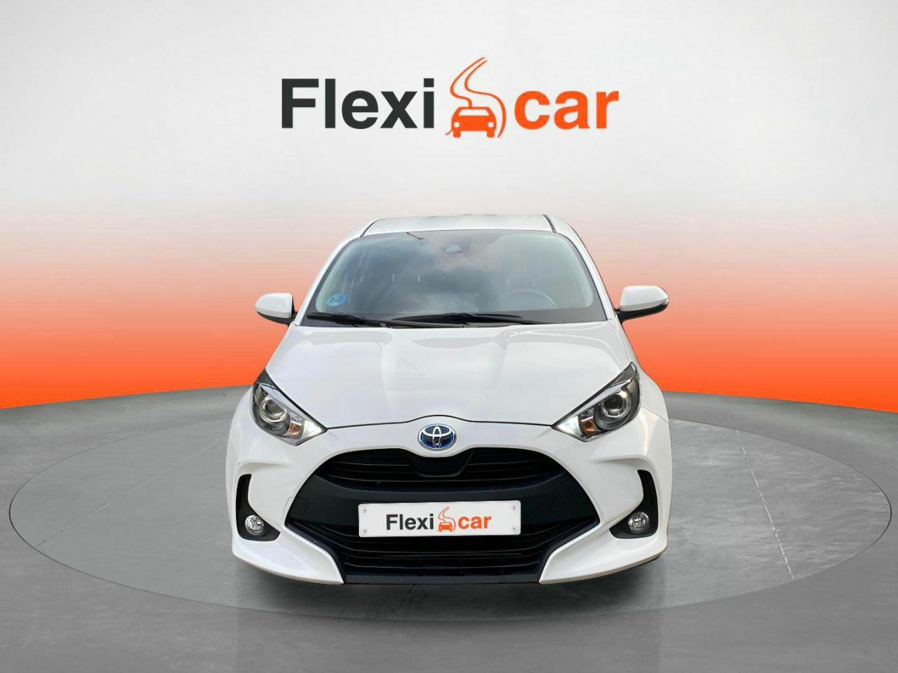 toyota yaris 2021 / foto grande (3)