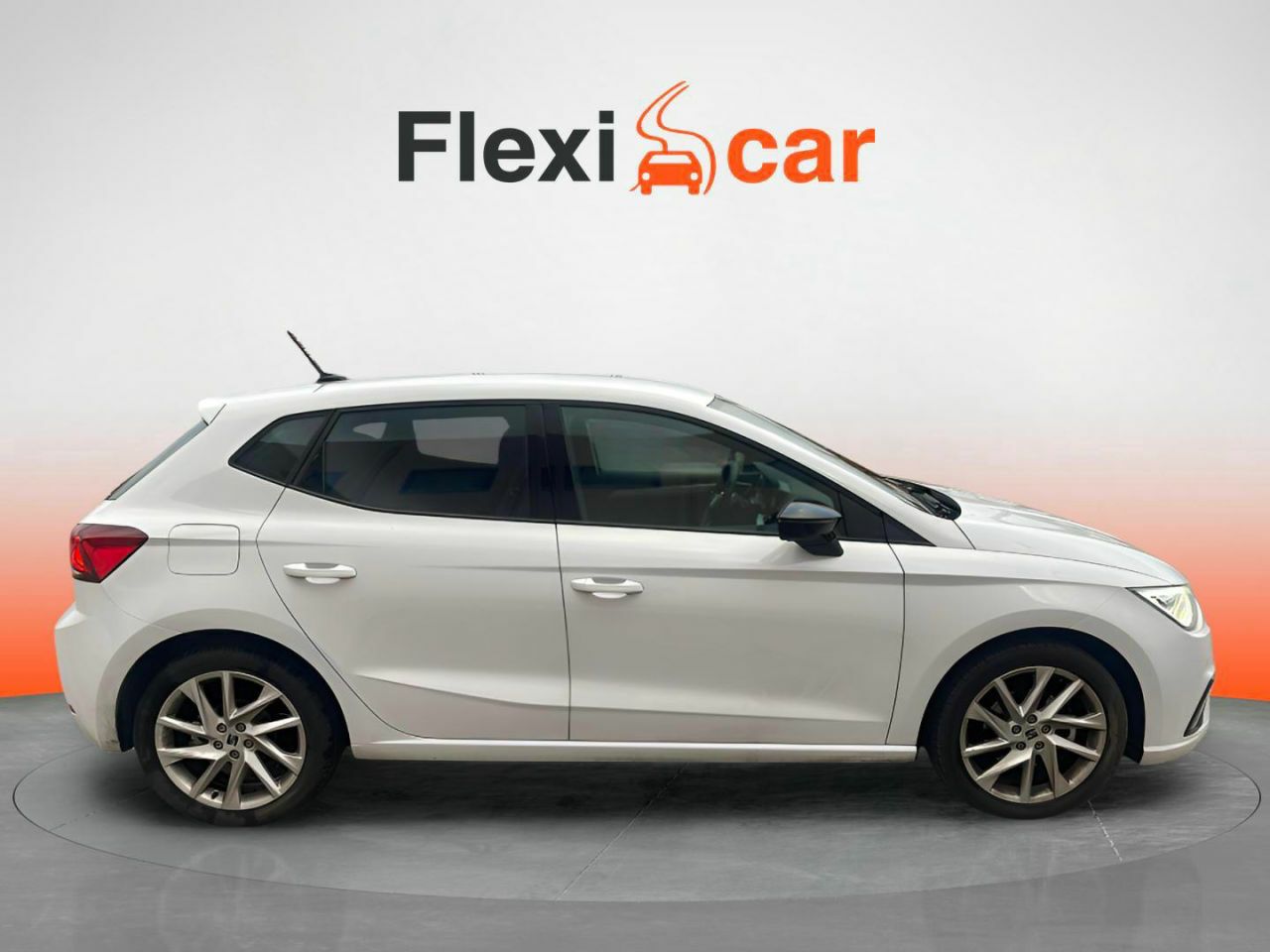 seat ibiza 2024 / foto grande (3)