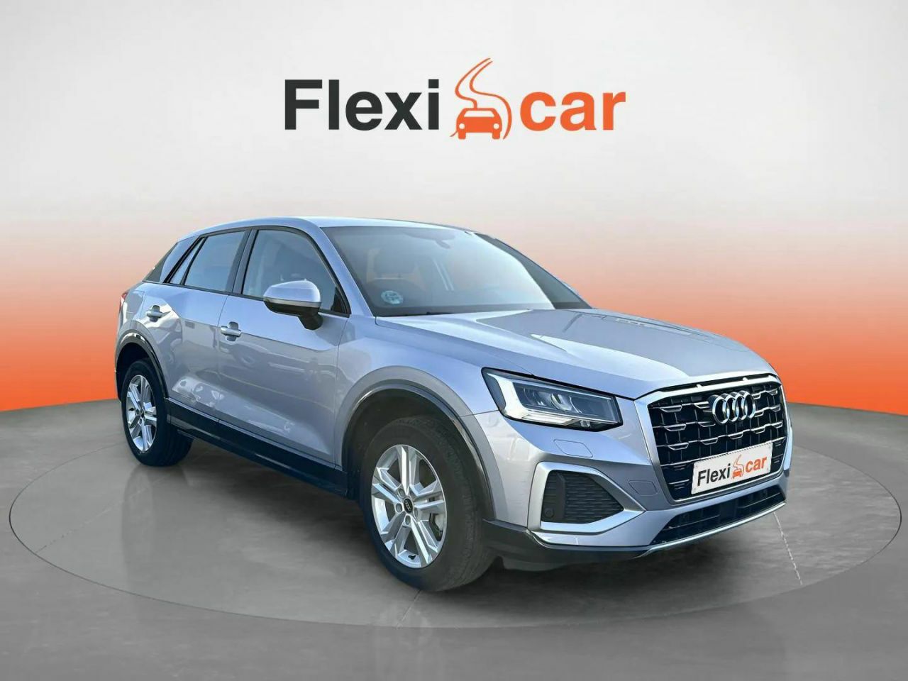 audi q2 2023 /