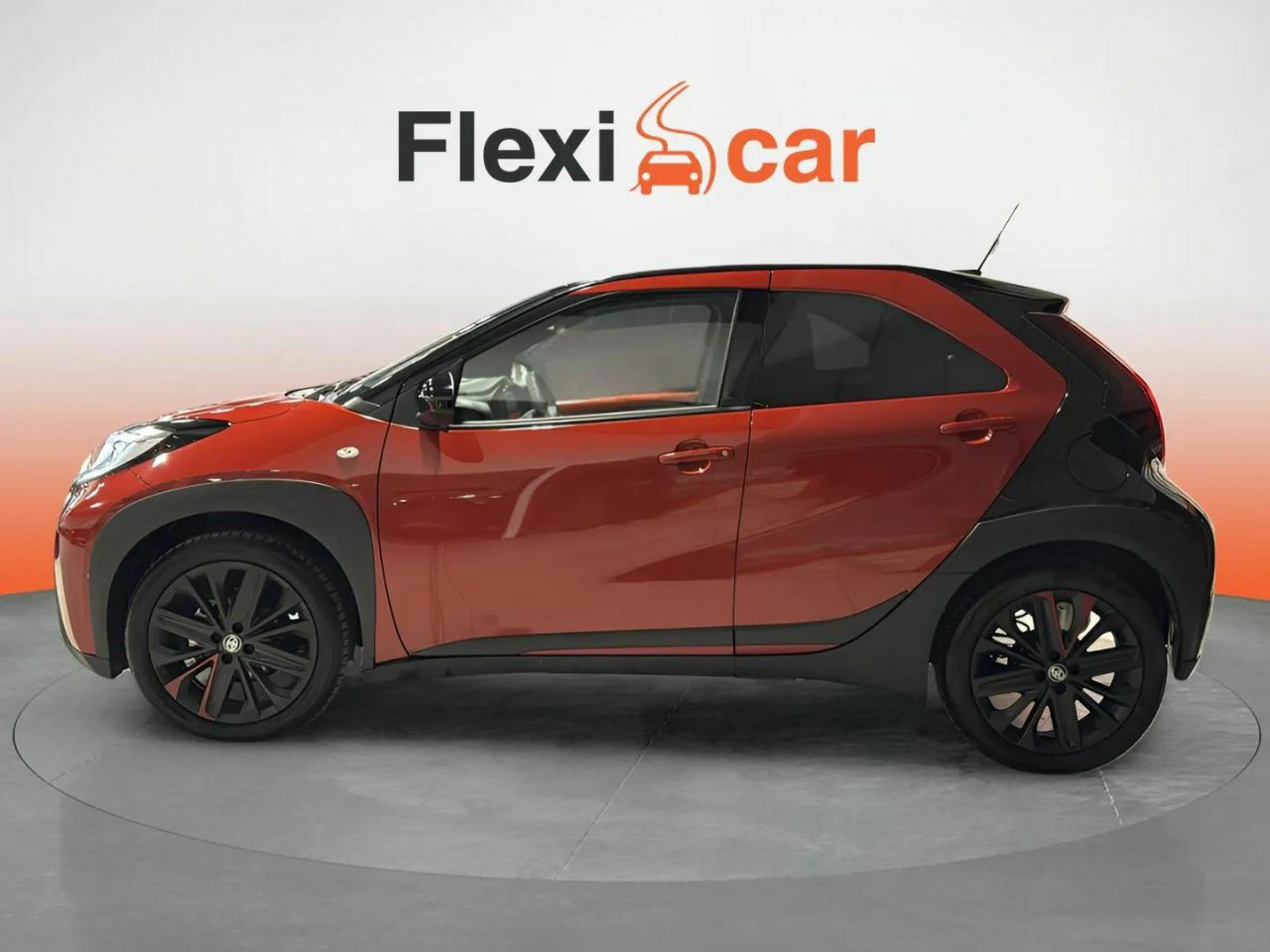 toyota aygo 2023 / foto grande (3)