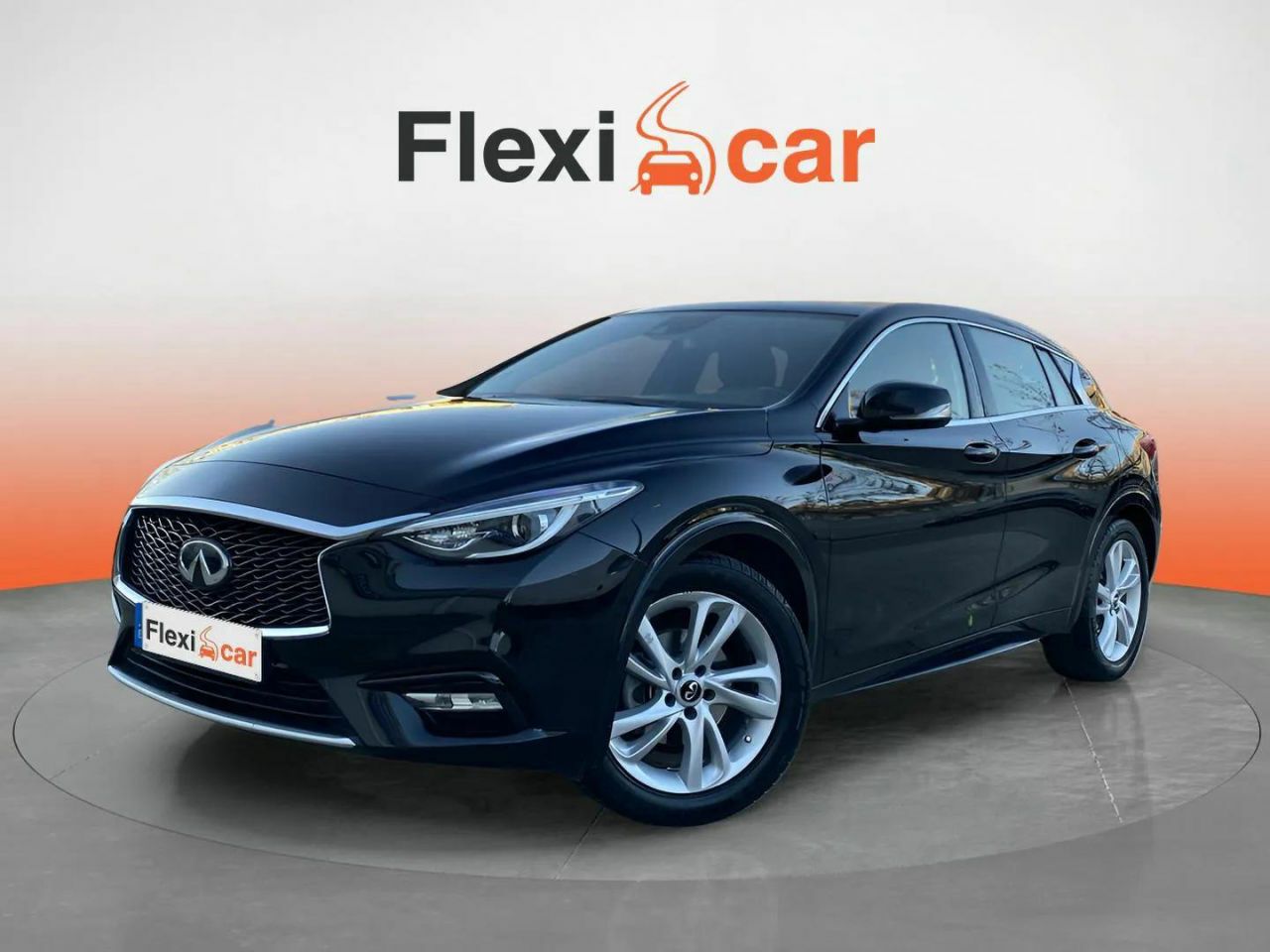 infiniti q30 2018 / foto grande (3)