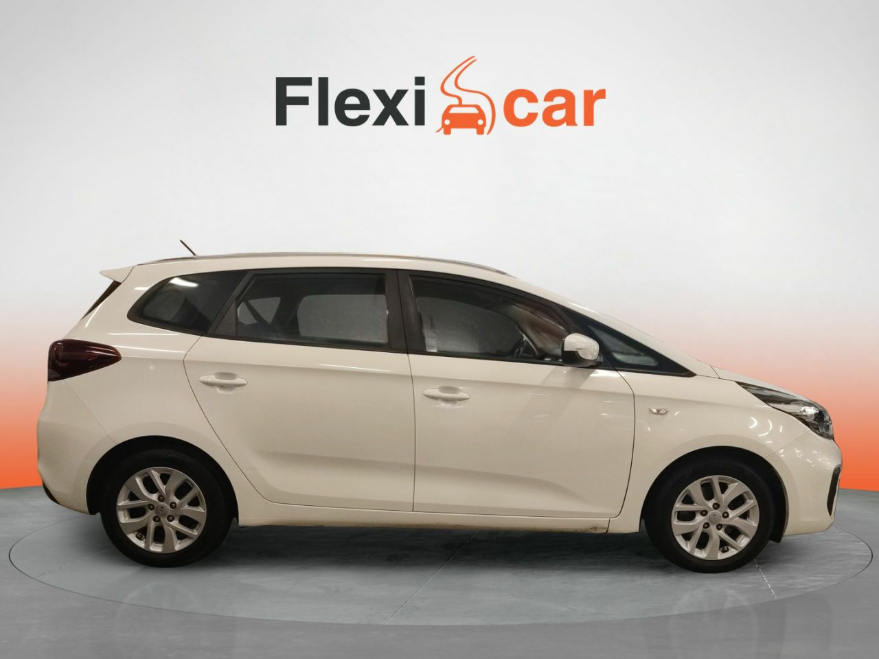 kia carens 2018 / foto grande (2)