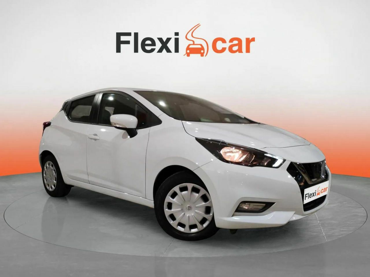 Nissan qashqai blanco 5 plazas  de segunda mano - nissan micra 2023 /