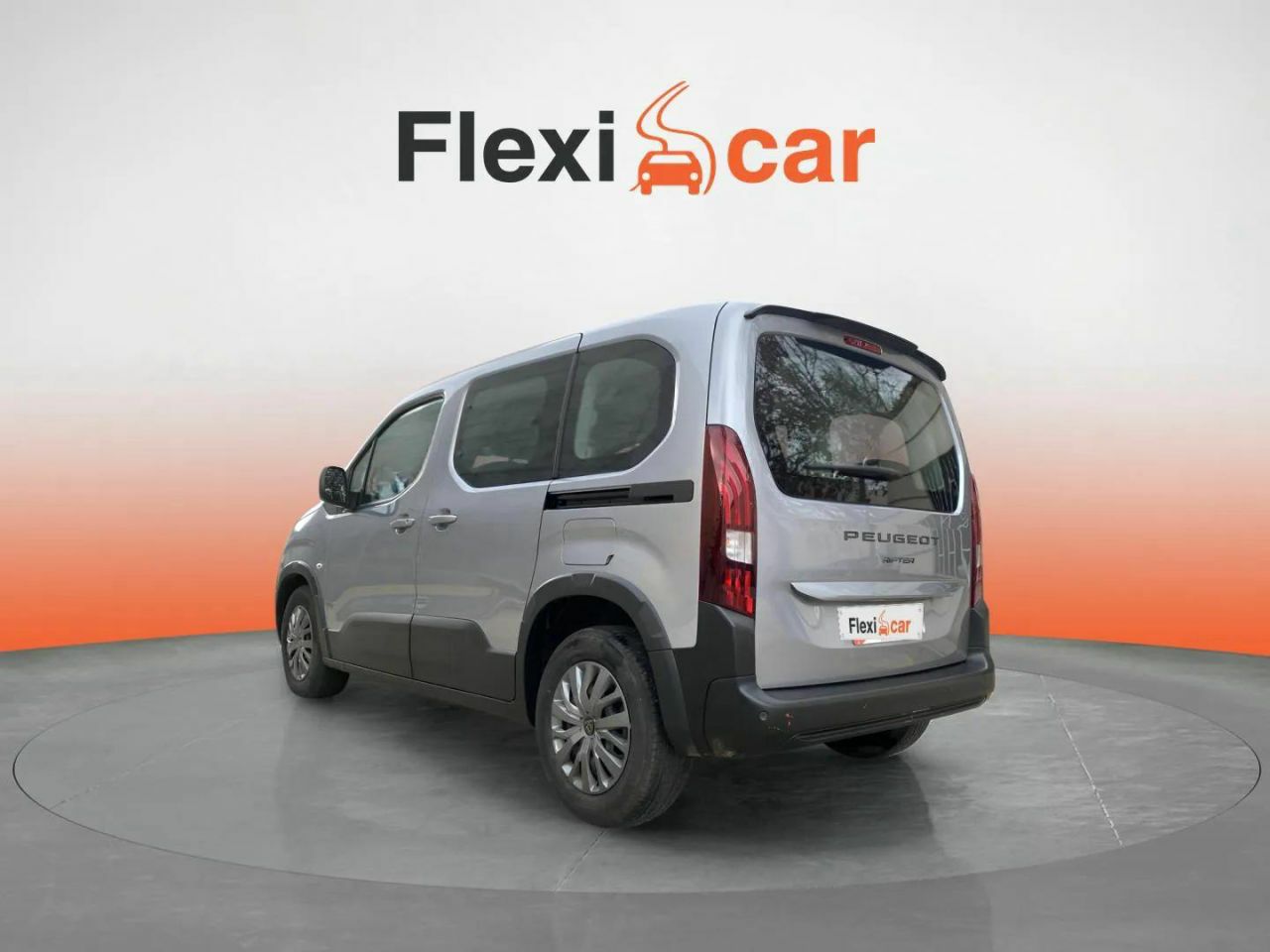 peugeot rifter 2024 / foto grande (2)