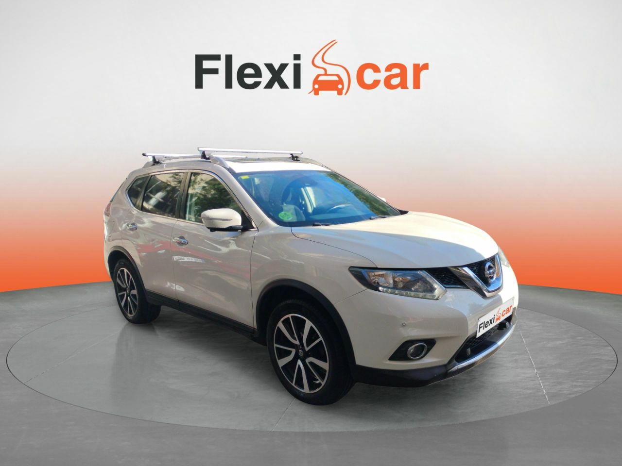 Nissan qashqai blanco 5 plazas  de segunda mano - nissan x-trail 2016 /