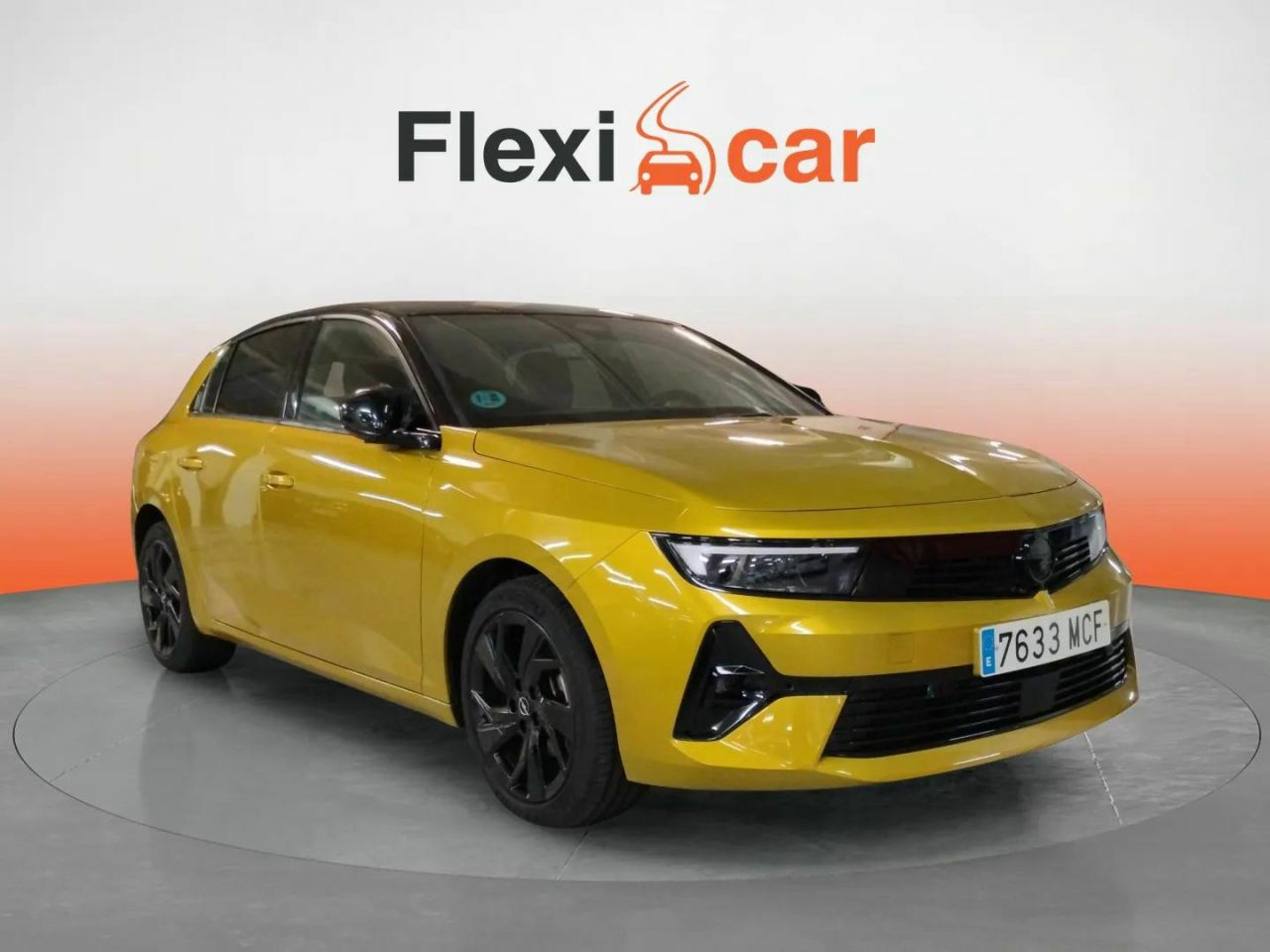 Opel astra 2023 amarillo  de segunda mano - opel astra 2022 /