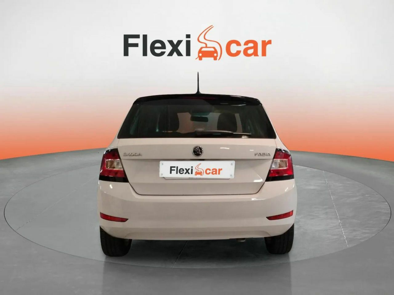 skoda fabia 2019 / foto grande (3)