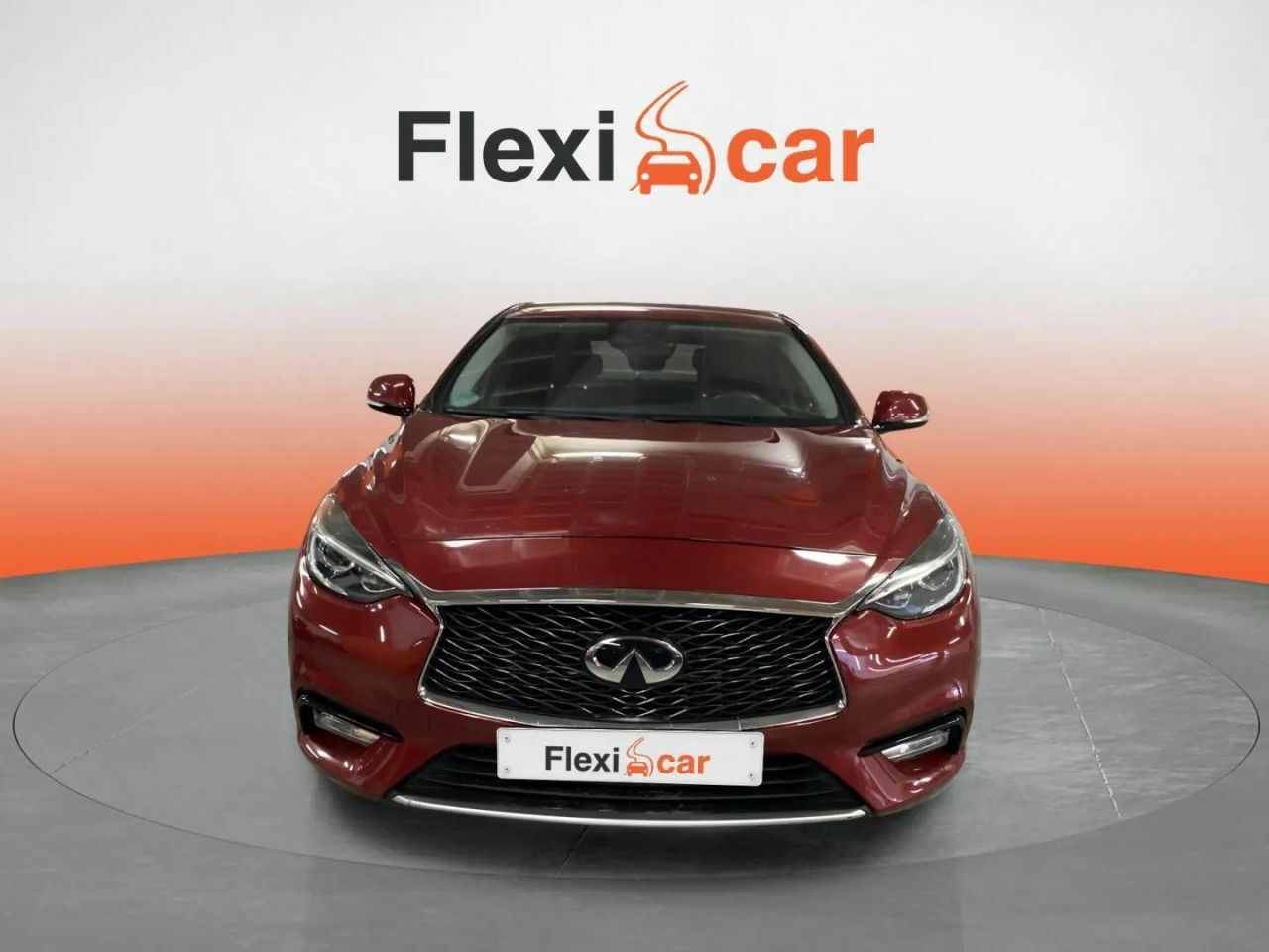 infiniti q30 2018 / foto grande (3)