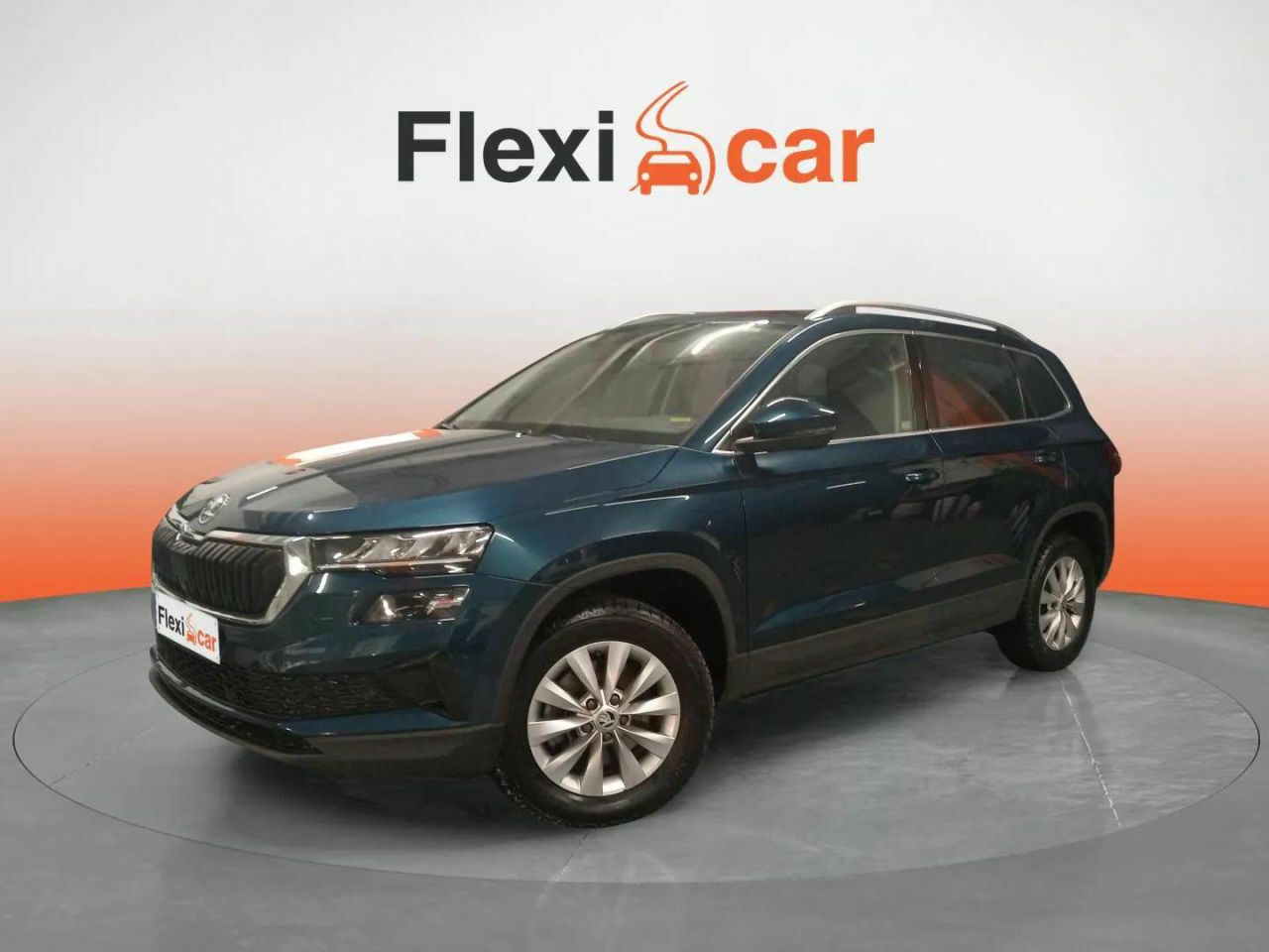skoda karoq 2023 / foto grande (2)