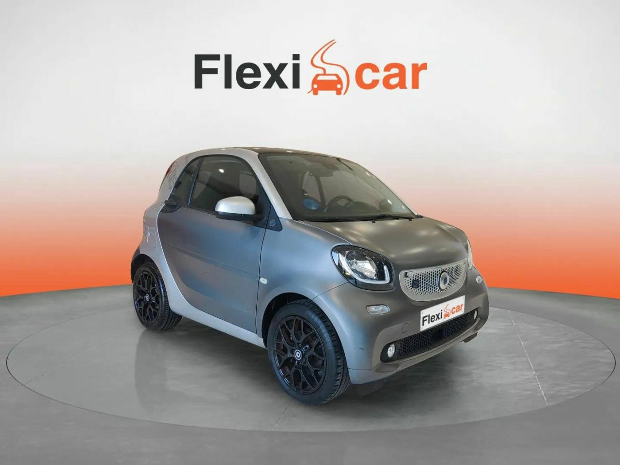 Foto smart fortwo 2019 /