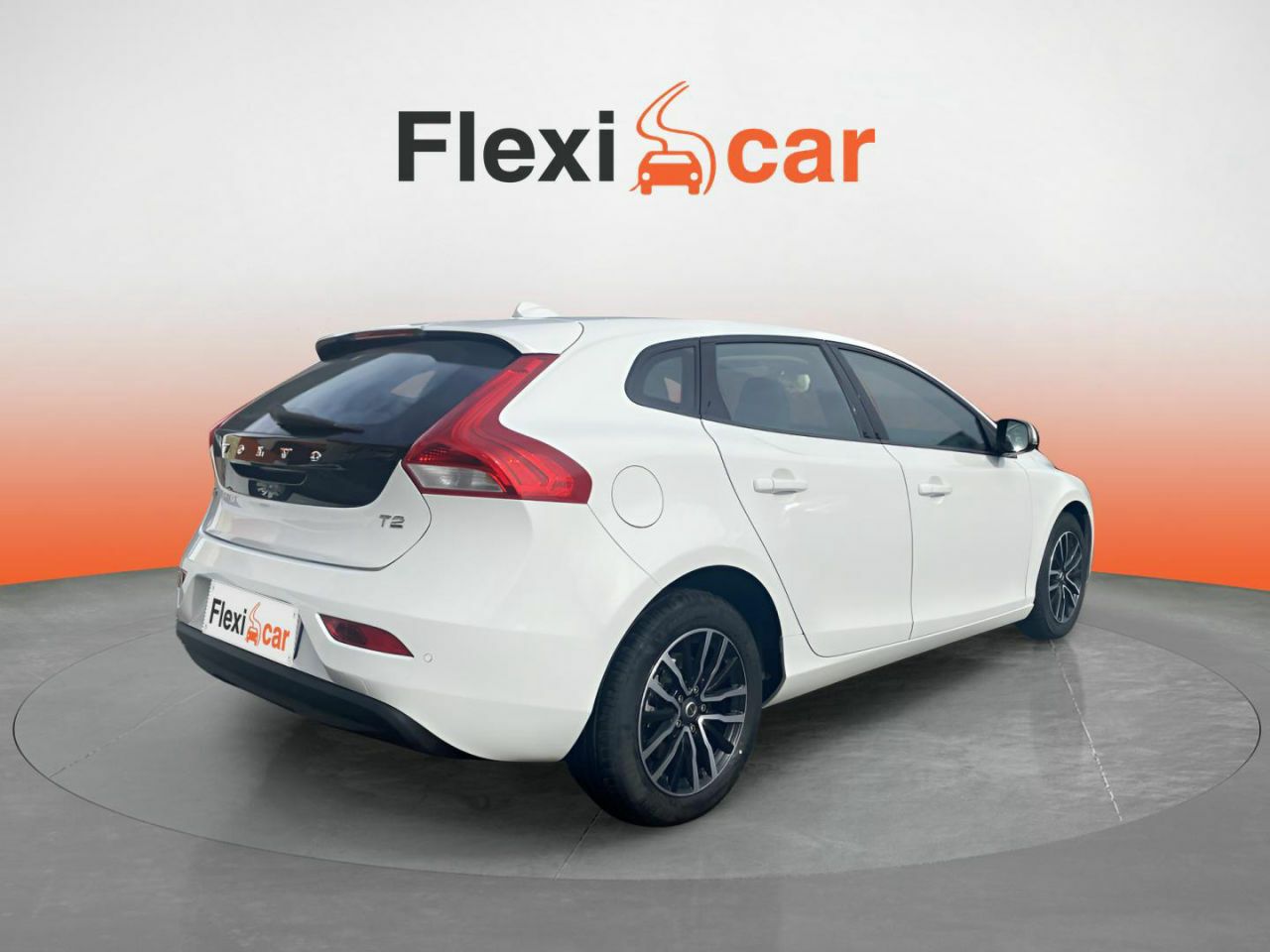 volvo v40 2019 / foto grande (2)