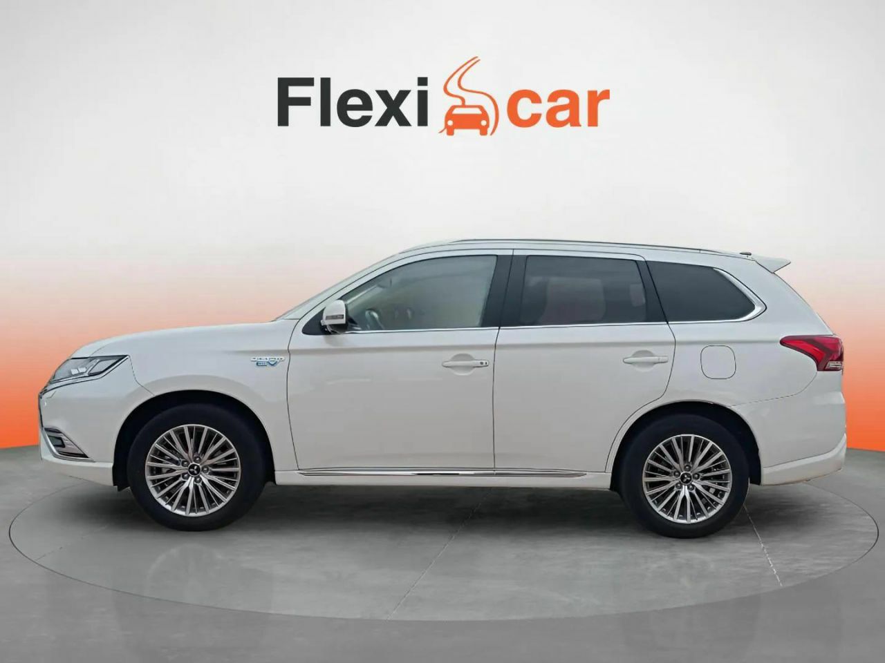 mitsubishi outlander 2021 / foto grande (2)