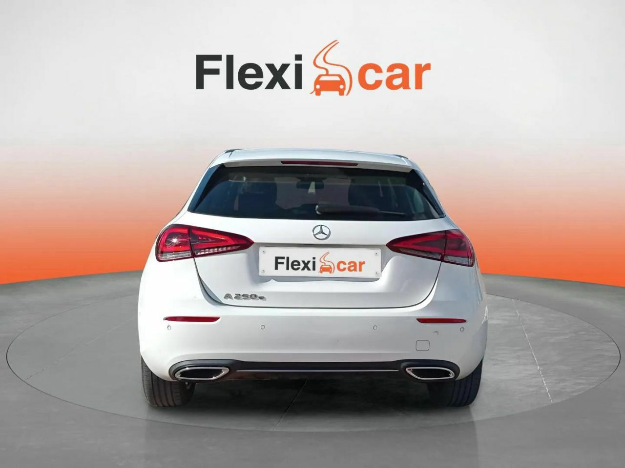 mercedes clase a 2021 / foto grande (3)